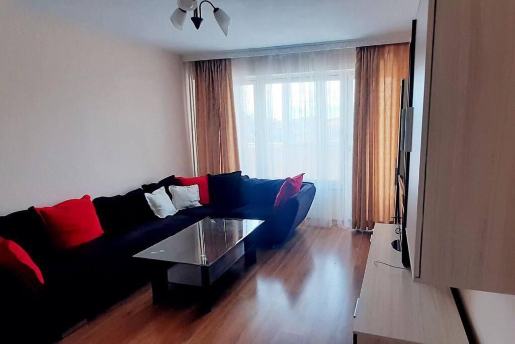 Soc Apartment Close To The Center Burgas Stad Buitenkant foto